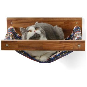 Hamaca para gatos montada en pared Fukumaru de madera de nogal premium